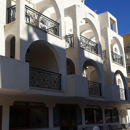 Pasianna Hotel Apartments Larnaca Exterior photo
