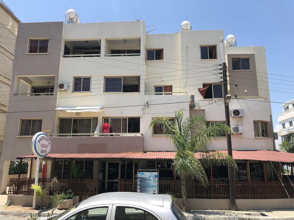 Pasianna Hotel Apartments Larnaca Exterior photo