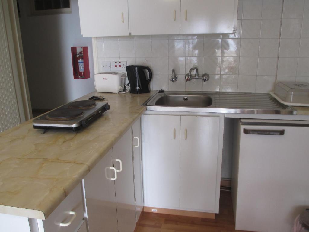 Pasianna Hotel Apartments Larnaca Room photo